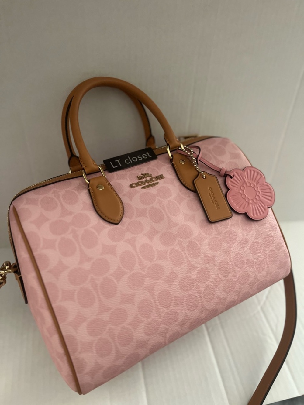 New Coach Rowan Large Satchel Bag in Signature Canvas with charms powder pink - Picture 4 of 10